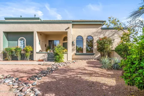 2447 W Via Di Silvio, Tucson, AZ 85741