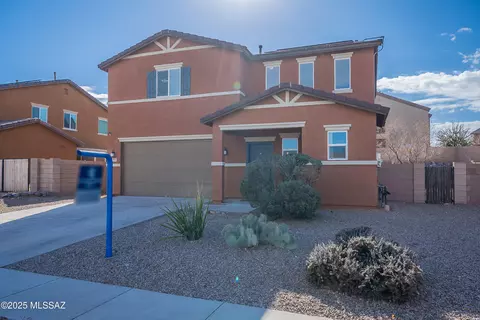 441 W Charles L Mckay St, Vail, AZ 85641