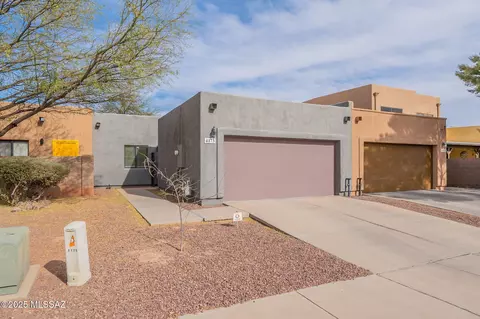 4173 N Fortune Loop, Tucson, AZ 85719 photo 24