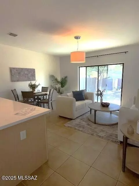 4173 N Fortune Loop, Tucson, AZ 85719 photo 5
