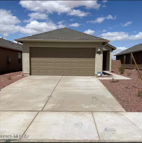22032 E Virga Ave, Red Rock, AZ 85145