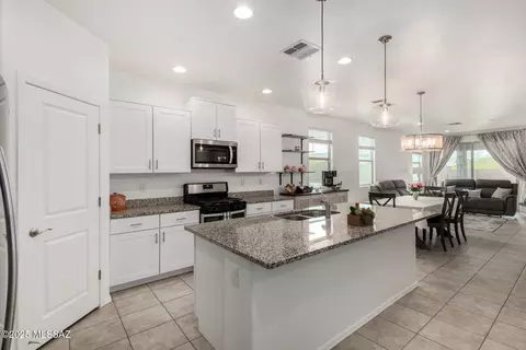 12701 N Gibbs Ave, Marana, AZ 85653