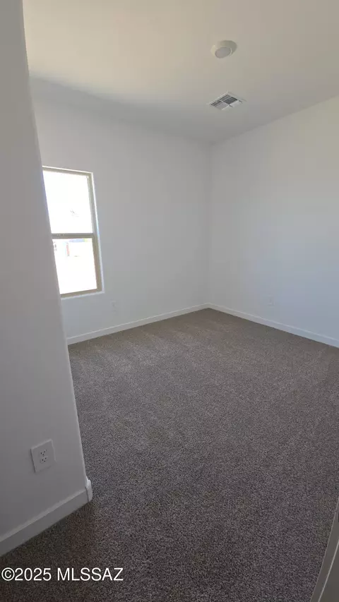 Bedroom - 14023 E Canidae Dr E, Vail, AZ 85641 photo 2 of 3