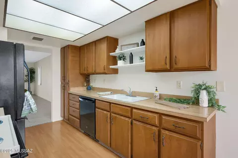 Kitchen - 6925 E Rivercrest Rd, Tucson, AZ 85750 photo 2 of 3