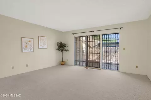 Living - 6925 E Rivercrest Rd, Tucson, AZ 85750 photo 1 of 6