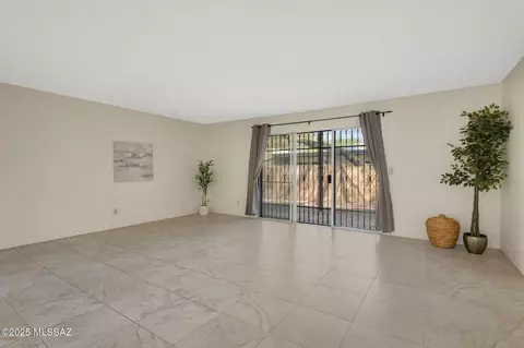 Living - 6925 E Rivercrest Rd, Tucson, AZ 85750 photo 5 of 6