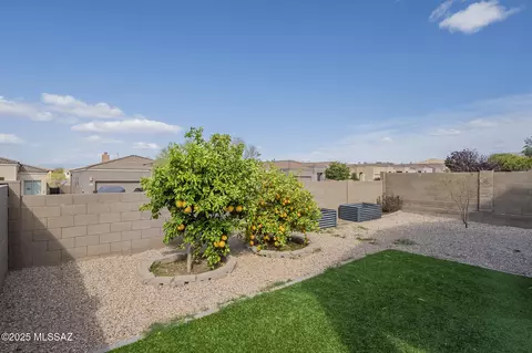 Exterior - 593 E Painted Pueblo Dr, Vail, AZ 85641 photo 7 of 9