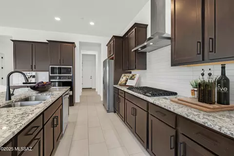 12863 E Tortoise Pointe Dr, Vail, AZ 85641 photo 3
