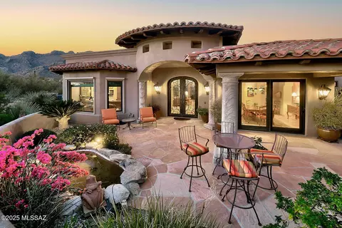 7501 N Whisper Canyon Pl, Tucson, AZ 85718