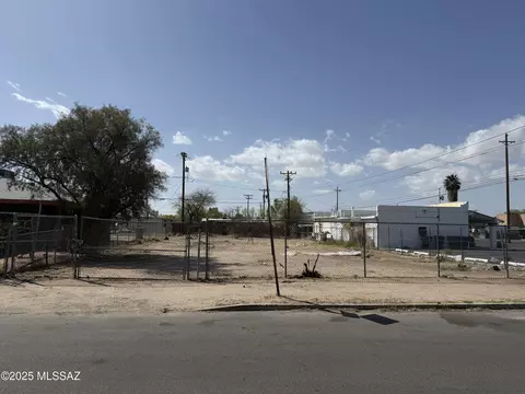 525 W President St #9, Tucson, AZ 85714
