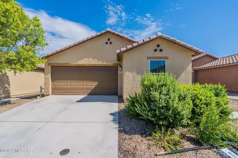 7574 Kinnison Wash Lp, Tucson, AZ 85730