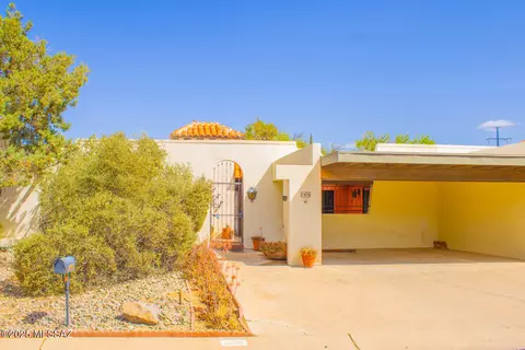 1476 W Cerrada Veracruz, Tucson, AZ 85704
