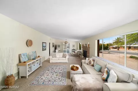 5650 E 8th St, Tucson, AZ 85711 photo 2
