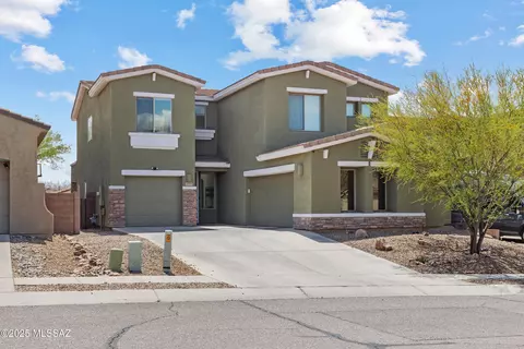 10064 E Denver Hill Dr, Tucson, AZ 85748