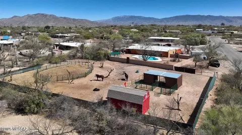 10605 E Camino Tesote Pl, Tucson, AZ 85749