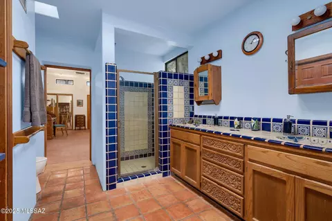 Bath - 1740 E Silver St, Tucson, AZ 85719 photo 2 of 2