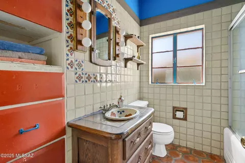 Bath - 1740 E Silver St, Tucson, AZ 85719 photo 1 of 2