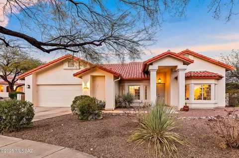 3714 N Canyonwood Pl, Tucson, AZ 85750