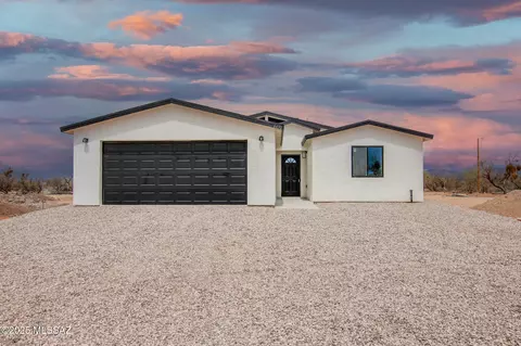 6450 S Postvale Rd, Tucson, AZ 85735