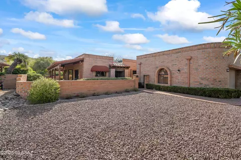 4630 N Avenida Ronca, Tucson, AZ 85750