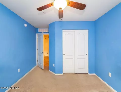 Bedroom - 61080 Halter Pl, Saddlebrooke, AZ 85739 photo 6 of 6