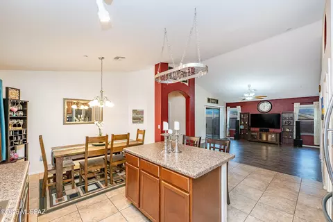 Kitchen - 61080 Halter Pl, Saddlebrooke, AZ 85739 photo 3 of 3