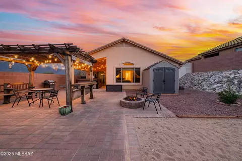 Exterior - 61080 Halter Pl, Saddlebrooke, AZ 85739 photo 2 of 10