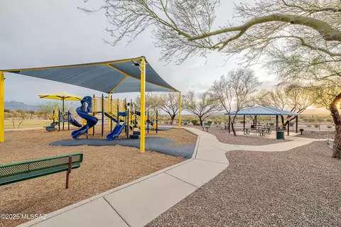 View/Area - 61080 Halter Pl, Saddlebrooke, AZ 85739 photo 3 of 3