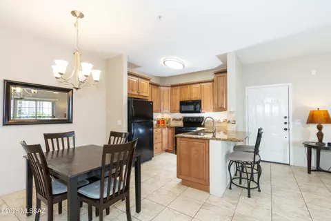 1500 E Pusch Wilderness Dr UNIT 6102, Tucson, AZ 85737