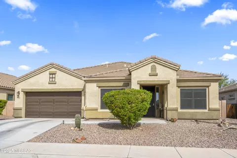8846 W Saguaro Skies Rd, Marana, AZ 85653