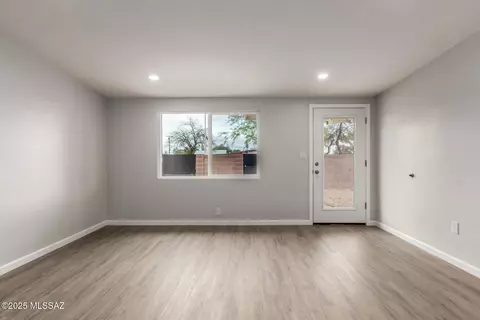 Living - 5249 E 23rd St, Tucson, AZ 85711 photo 4 of 5