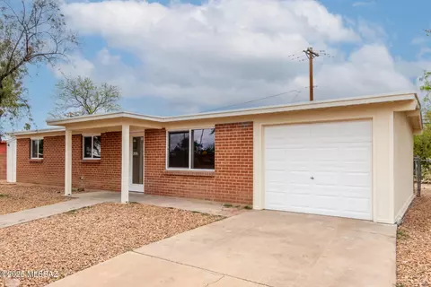 Exterior - 5249 E 23rd St, Tucson, AZ 85711 photo 1 of 9