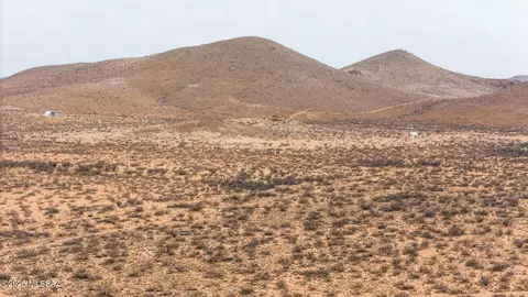 40 Acres Morgan Ranch Rd, Pearce, AZ 85625