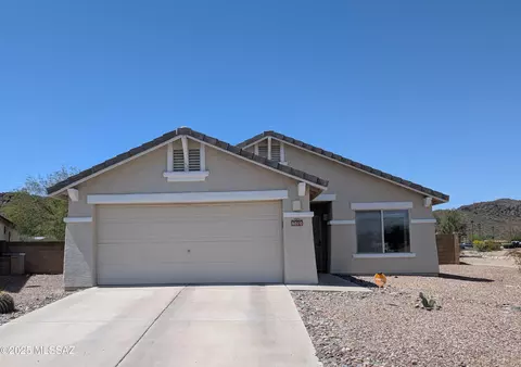 8010 W Mural Hill Dr, Tucson, AZ 85743