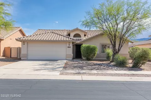 12870 N Lantern Way, Oro Valley, AZ 85755