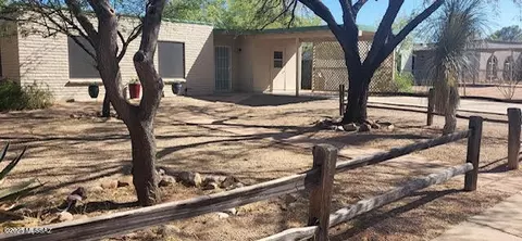 4809 W De La Canoa Dr, Amado, AZ 85645