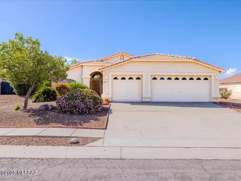8838 E La Palma Dr, Tucson, AZ 85747 photo 2