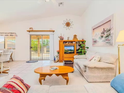 8838 E La Palma Dr, Tucson, AZ 85747 photo 9
