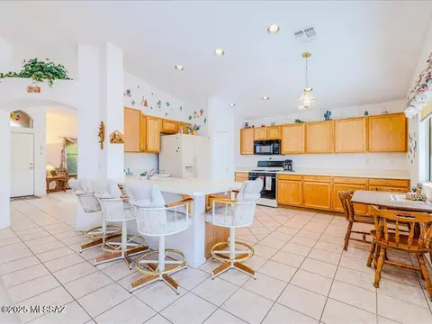 8838 E La Palma Dr, Tucson, AZ 85747 photo 10
