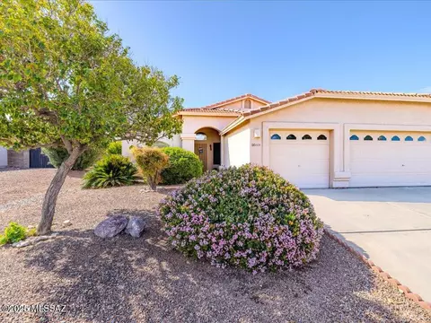 8838 E La Palma Dr, Tucson, AZ 85747
