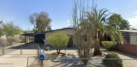5126 E Adams St, Tucson, AZ 85712