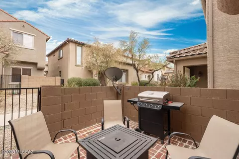 Exterior - 10550 E Native Rose Trl, Tucson, AZ 85747 photo 4 of 4