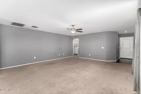 Living - 3981 E Braddock Dr, Tucson, AZ 85706 photo 3 of 4
