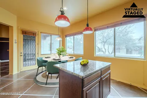 10541 Eisenbergs Pl, Tucson, AZ 85747 photo 14