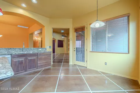 10541 Eisenbergs Pl, Tucson, AZ 85747 photo 16