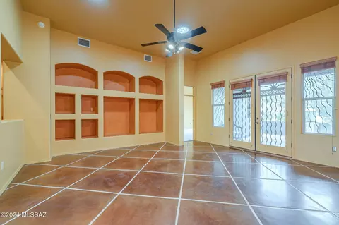 10541 Eisenbergs Pl, Tucson, AZ 85747 photo 8