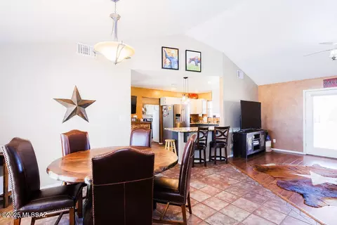 Dining - 177 E Roper Rd, Willcox, AZ 85643 photo 1 of 2