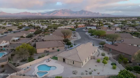 1590 N Via Arizpe, Green Valley, AZ 85614