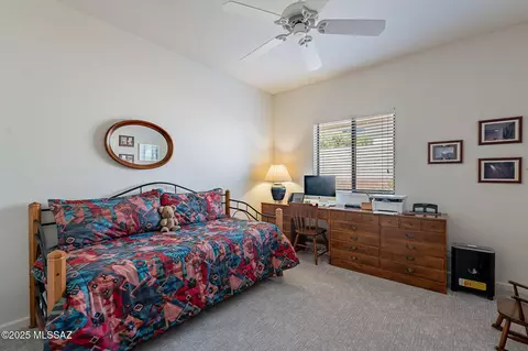 Bedroom - 65272 Emerald Ridge Dr, Tucson, AZ 85739 photo 2 of 6