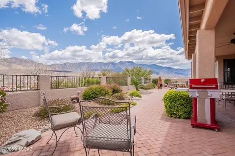 Exterior - 65272 Emerald Ridge Dr, Tucson, AZ 85739 photo 8 of 13